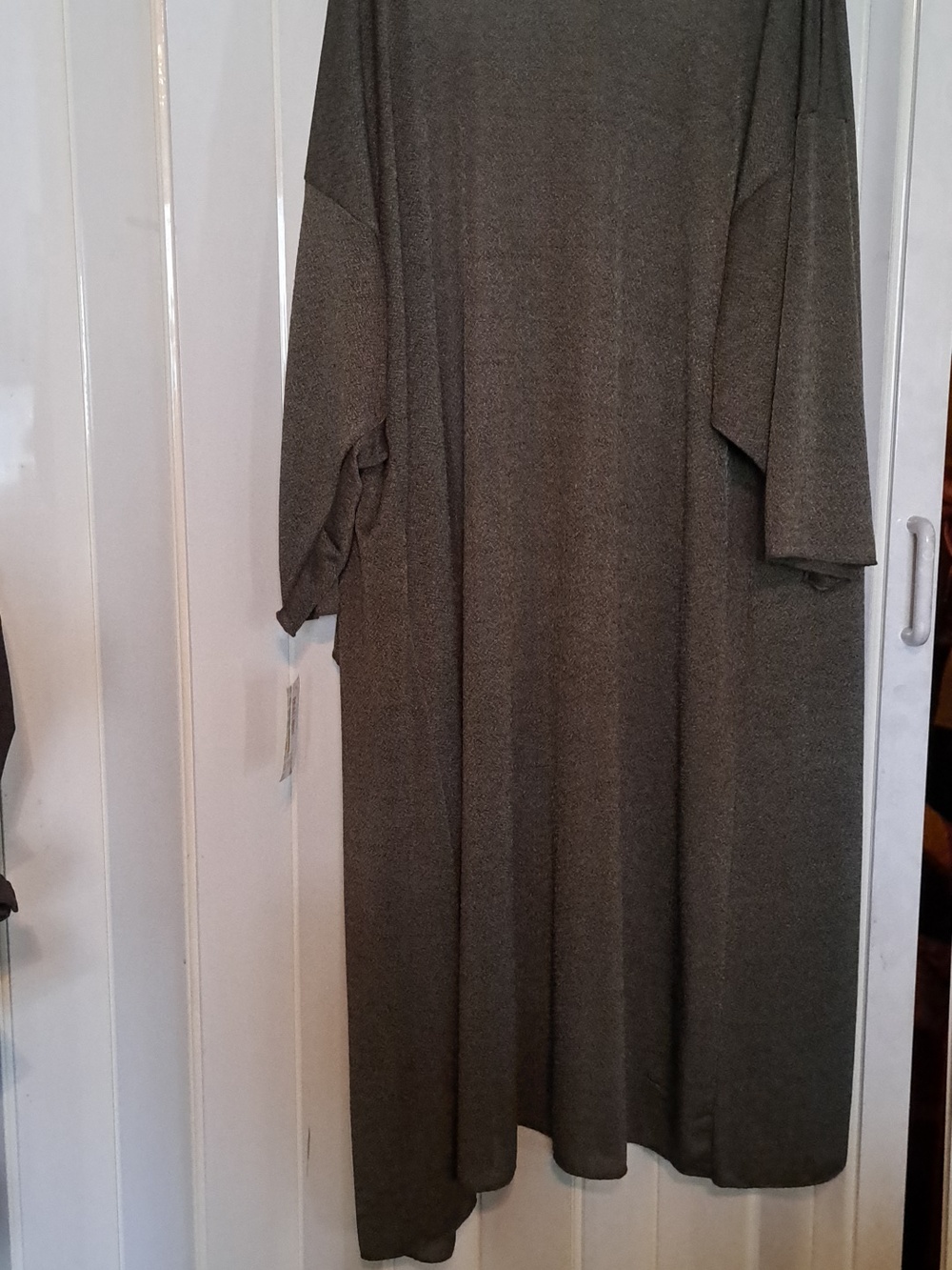 LuLaRoe Shirley - Picture 5 of 5